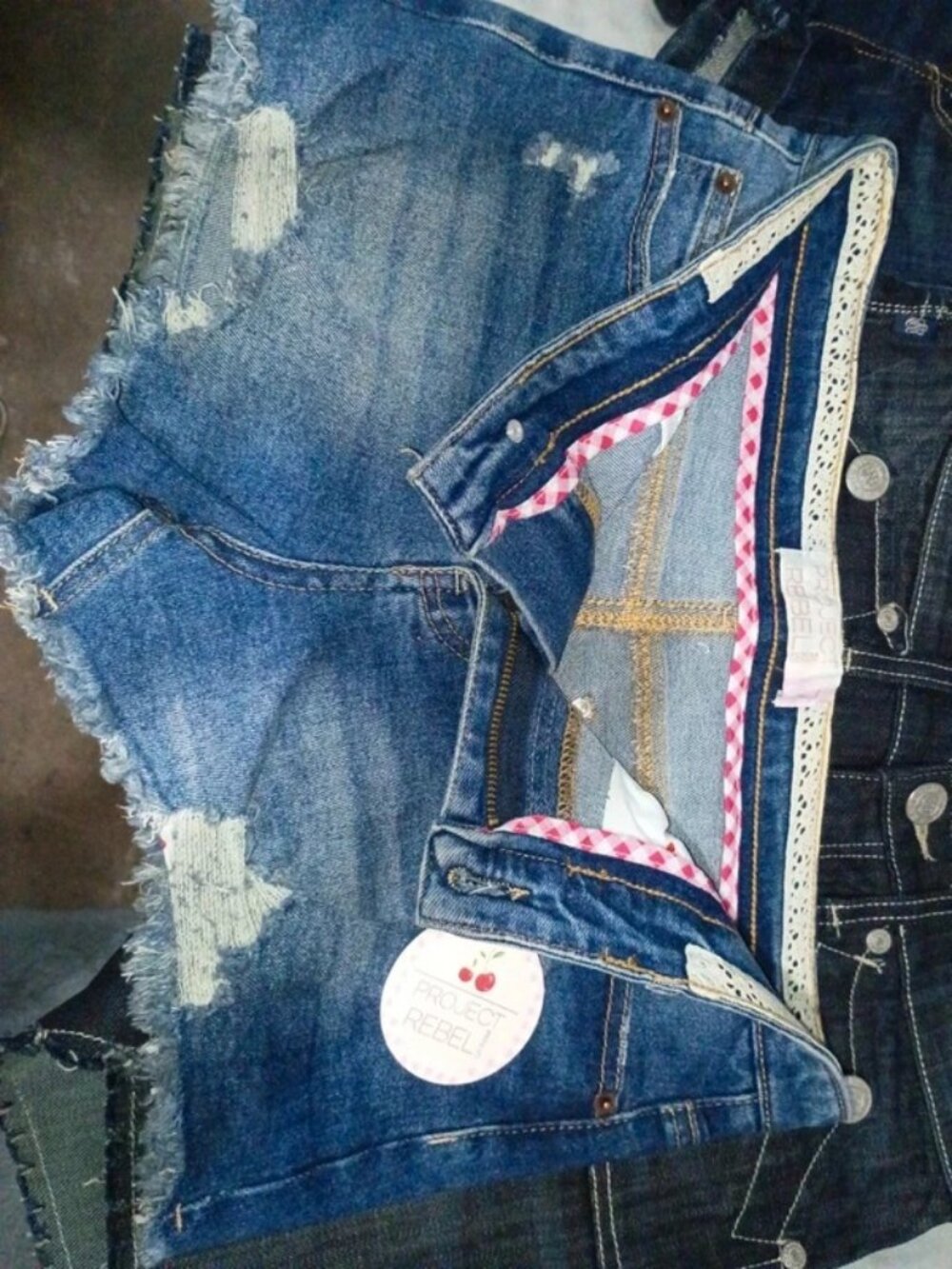 Project Rebel Distressed Denim Cutoff Shorts Red Gingham NWT size 7